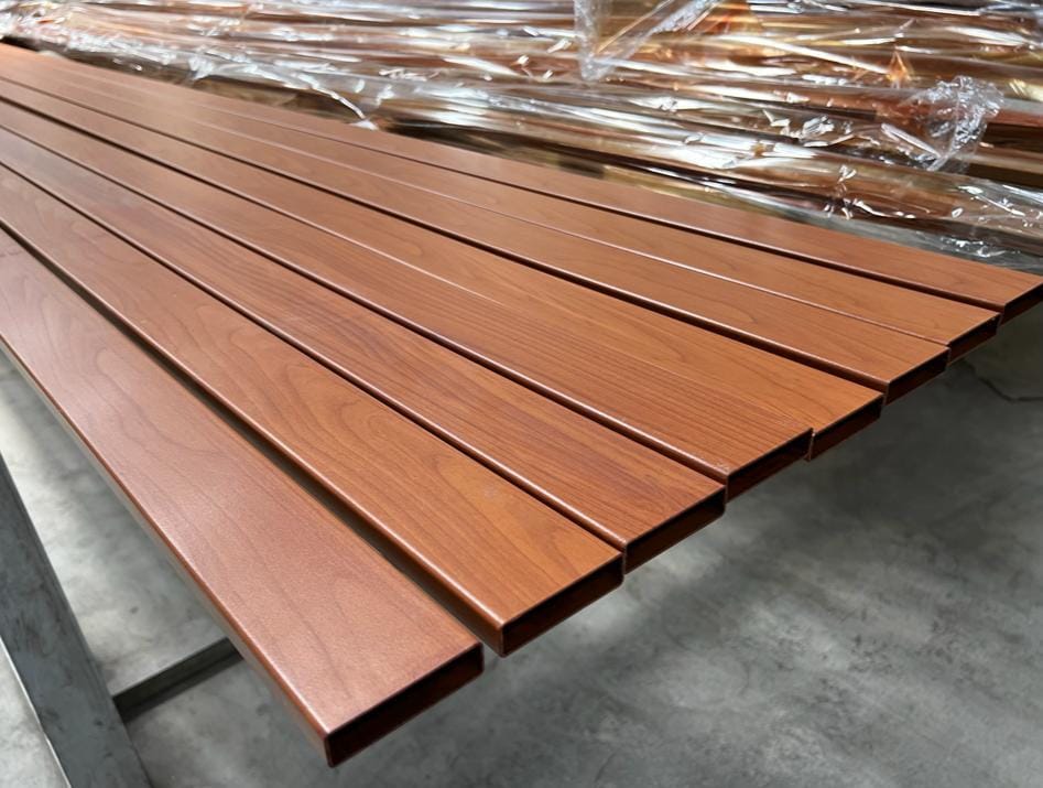 Aluminium Extrusion Powder Coating