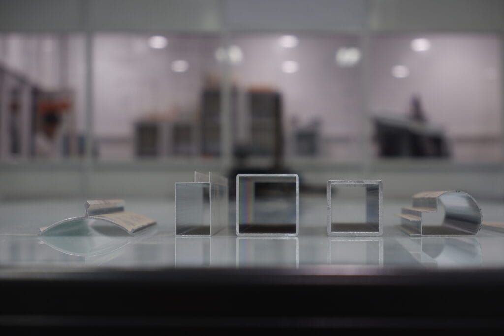 Aluminium Extrusion Profile